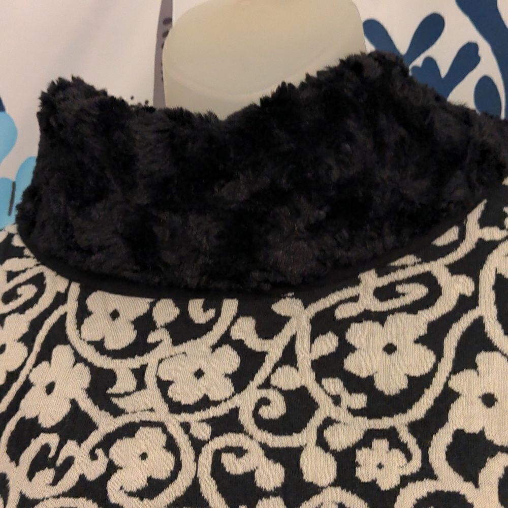 Avalanche Collection Black + White Floral Knit Bodycon Dress Faux Fur Collar Sz4 - Picture 3 of 7